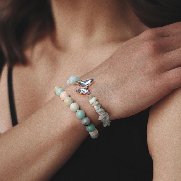 🆕New 2 Piece Healing Amazonite Butterfly Bracelets - Picture 2 of 5